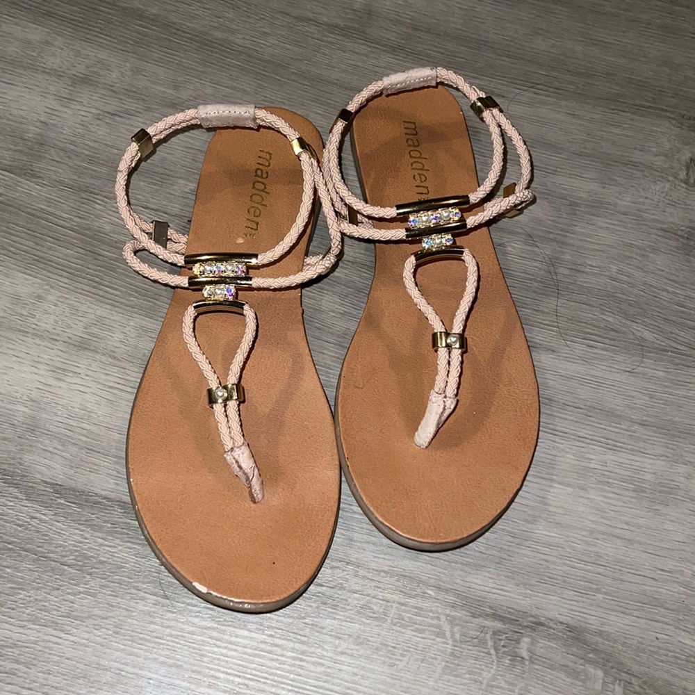 Madden sandals size 8 1/2